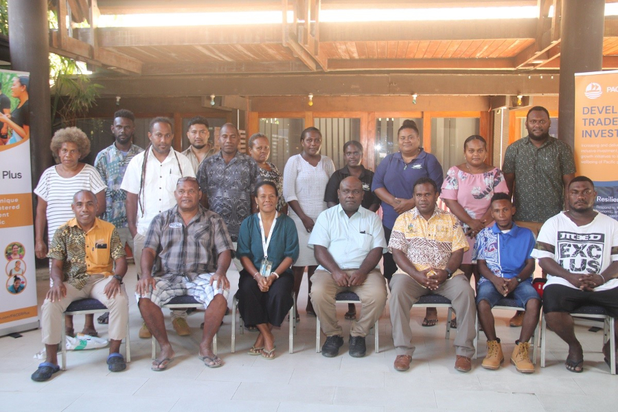 Food processors and exporters with officials from the Ministry of Foreign Affairs and External Trade and the Ministry of Health and Medical Services following the opening of the training yesterday.