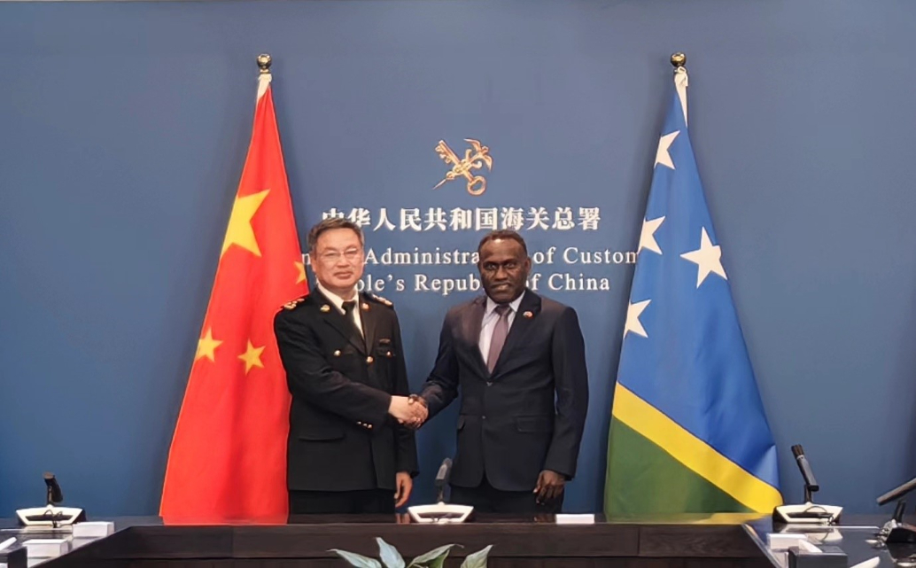 DG of International Cooperation Department of GACC, Mr. Zhou Wenyi and H.E Barrett Salato